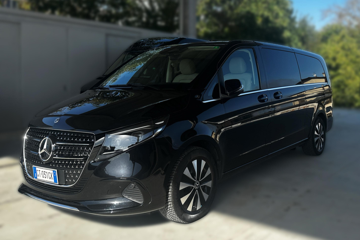 Van Merceder V 250 d Avantgarde ExtraLong NCC Noleggio con conducente Taxi